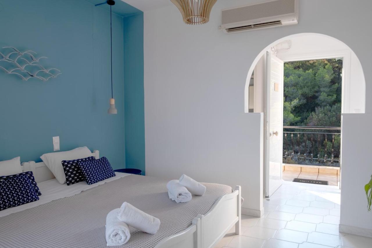 Pefkides Aegina Boutique Apartments Agia Marina  エクステリア 写真