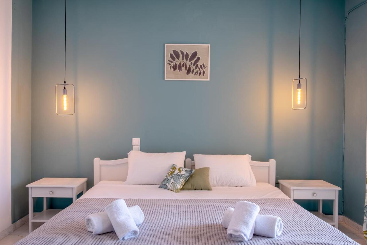 Pefkides Aegina Boutique Apartments Agia Marina  エクステリア 写真